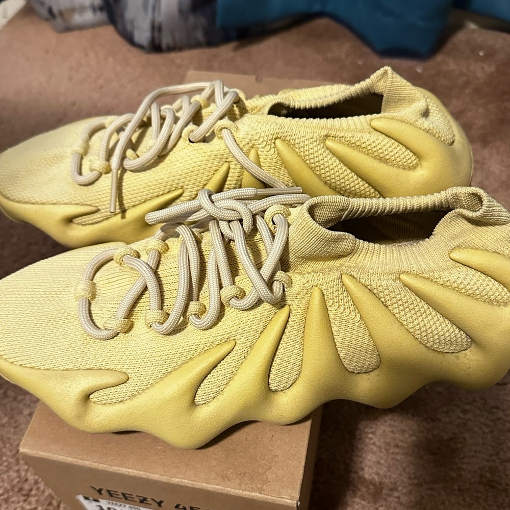 Yeezy 450 Sulfur